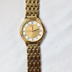 Vintage Seiko Men’s Unisex Dress Watch Roman Numeral Indices